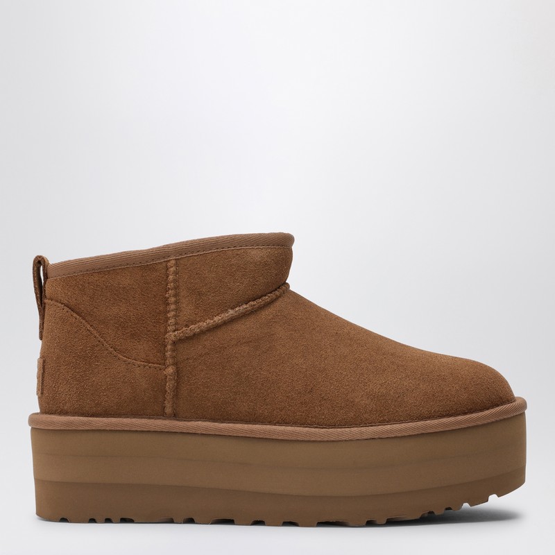 Classic Ultra Mini platform ankle boots in chestnut - UGG - Modalova