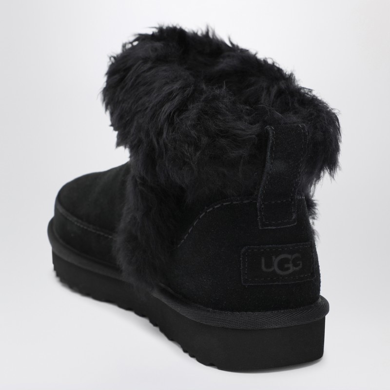 Ugg Black Classic Ultra Mini Chalet Boots In Black