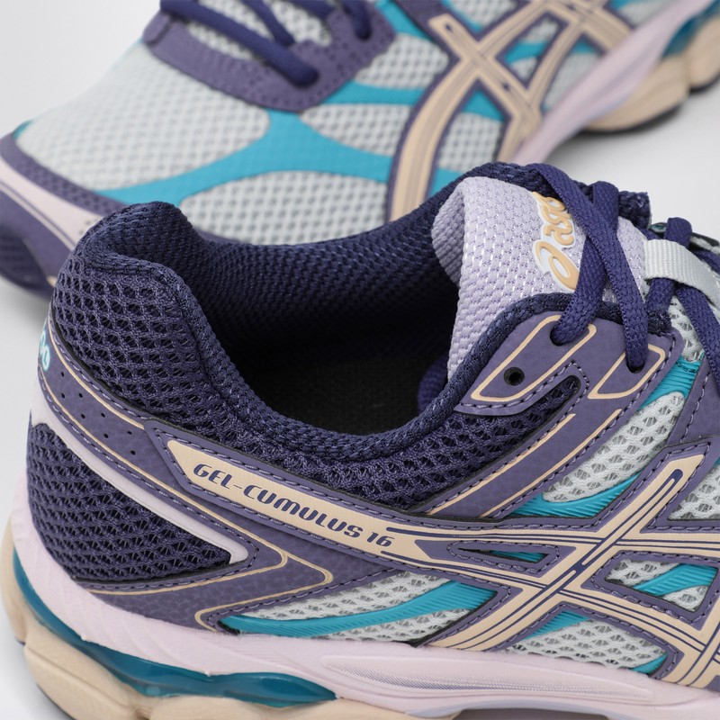 Asics Cumulus 16 Running Sneakers With Contrast Panels In Gray