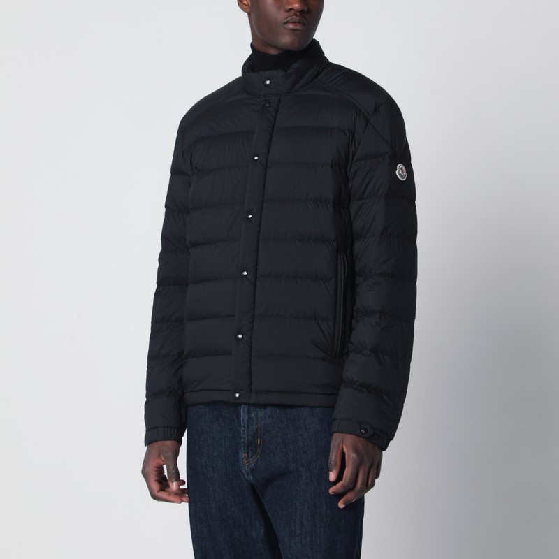 Slim-fit down jacket in black shell with applied logo