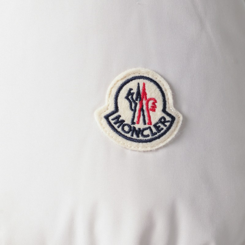 Moncler White Zip-up Down Jacket In White