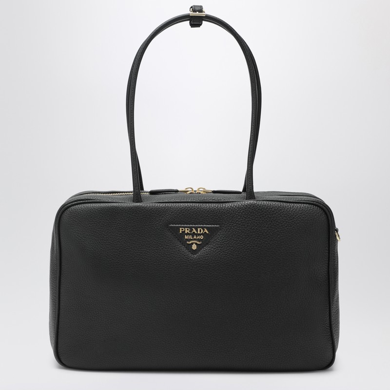 Large duffle bag in black leather