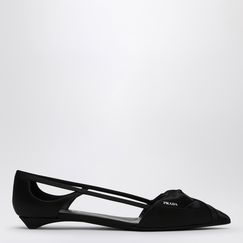 Black satin ballerina with cut out