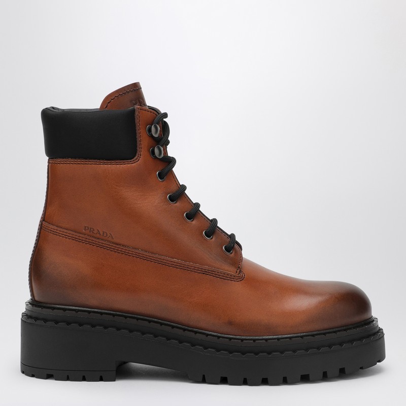 Cognac-coloured ankle boots in leather and Re-Nylon