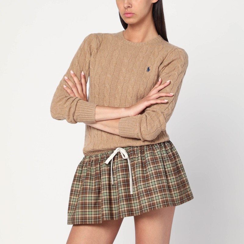Beige cable-knit sweater in wool and cashmere