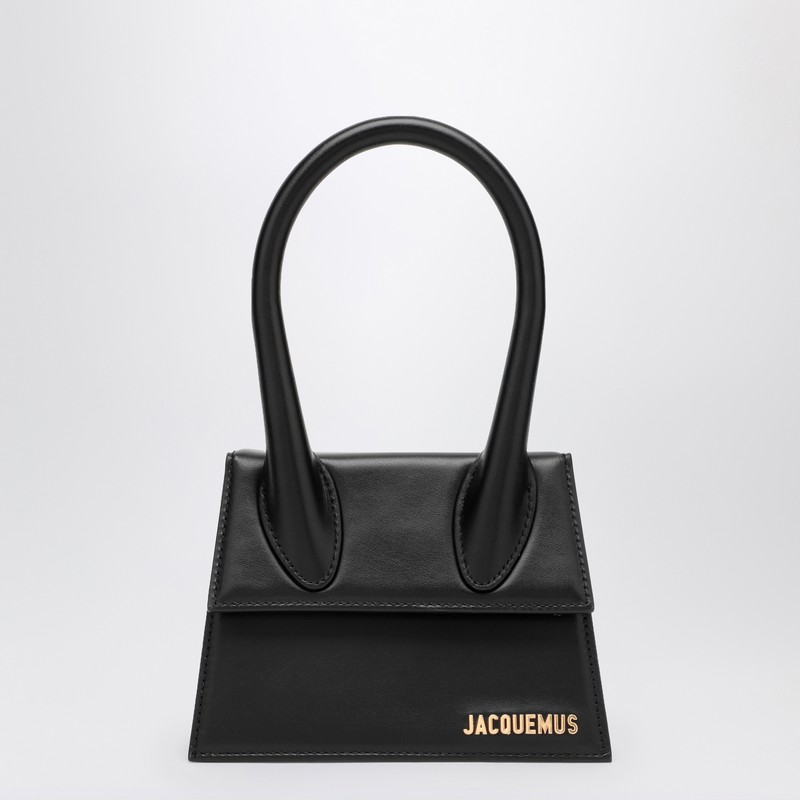 Jacquemus Women Le Chiquito Moyen Shoulder Bag In Black