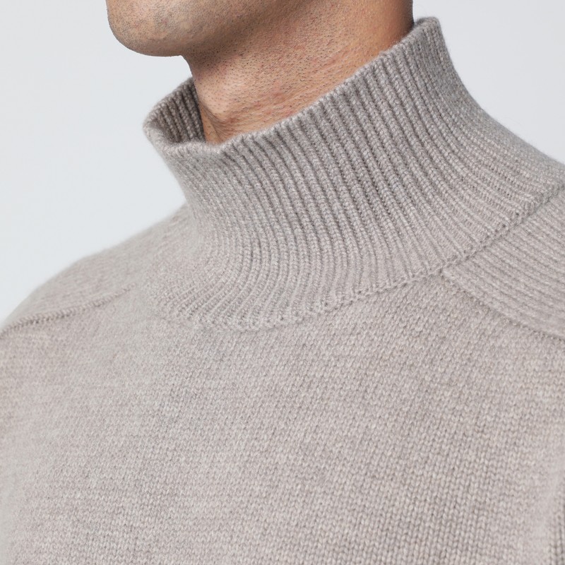 Soft Goat Greige Cashmere Turtleneck Sweater In Neutral