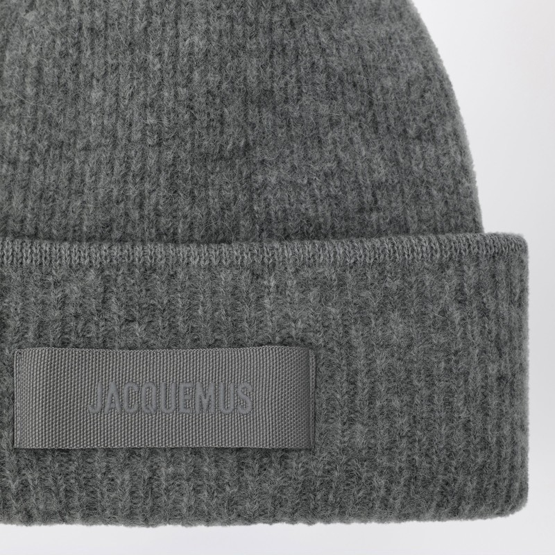 Jacquemus Gros Grain Ribbed Alpaca Beanie In Gray