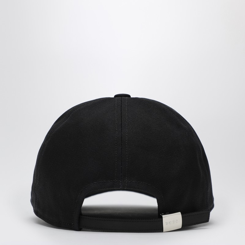 Sacai Black Baseball Cap With Logo Patch In Black
