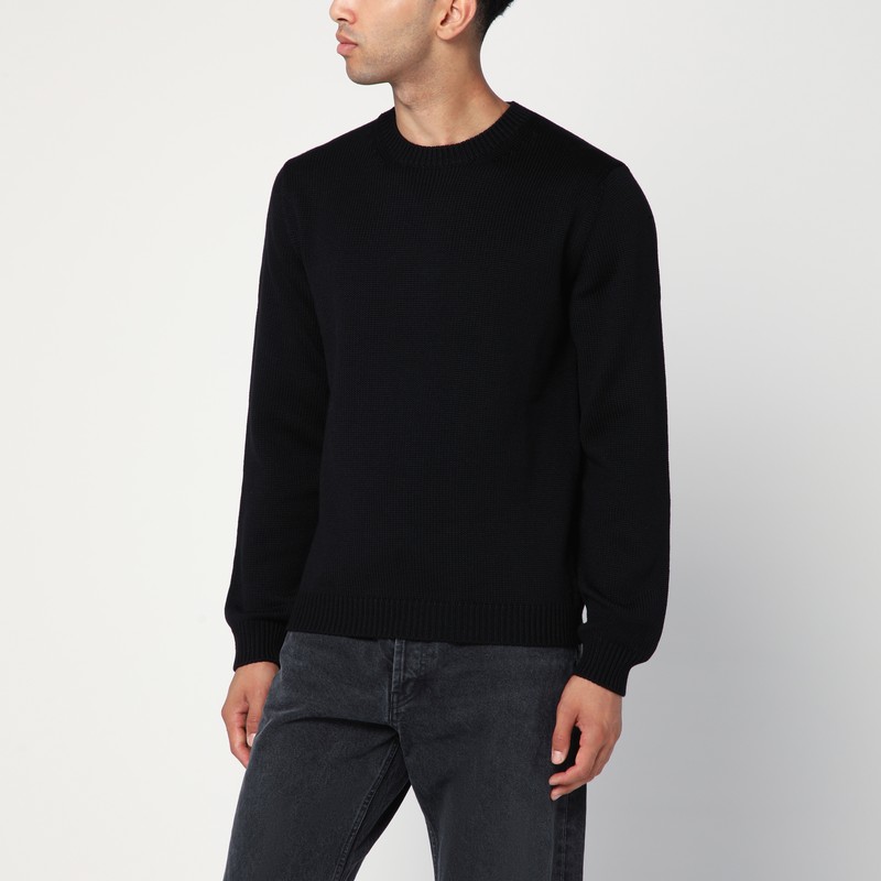 Black crew neck wool sweater - Roberto Collina - Modalova
