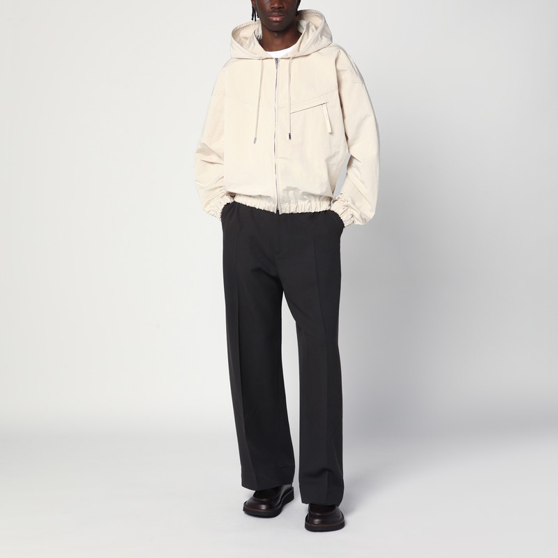 Jacquemus The Bateau Zip-up Windbreaker Jacket In White