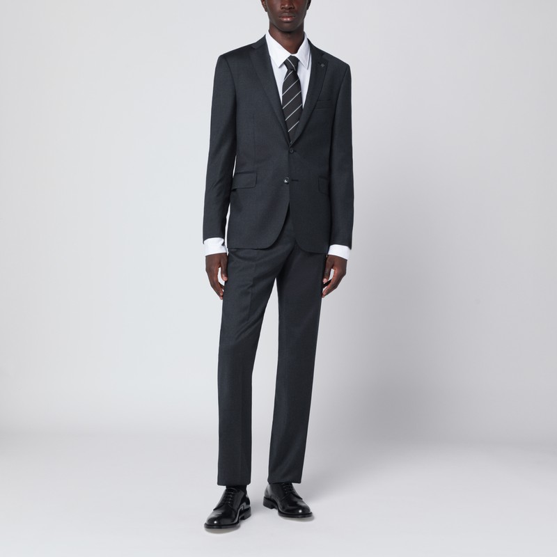 Gray single-breasted wool suit