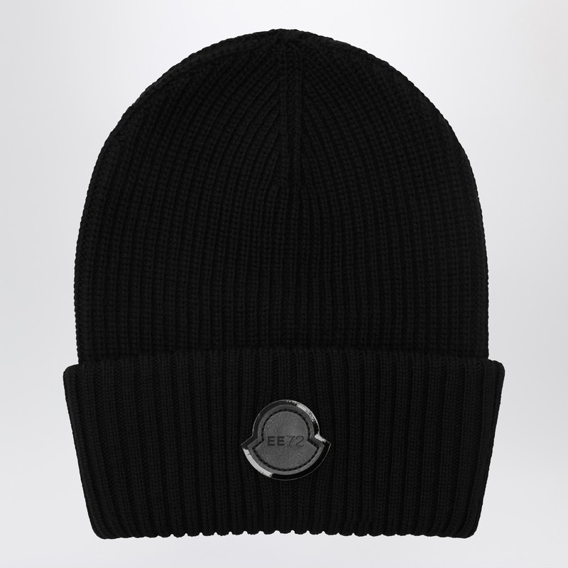 Black wool beanie