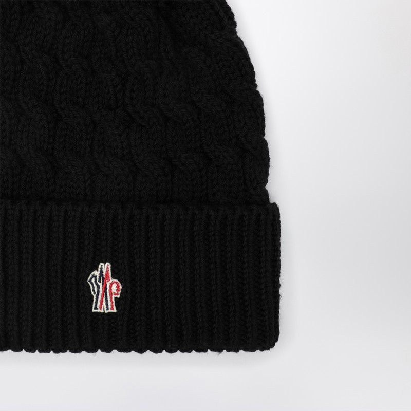 Moncler Black Wool Hat With Pom Pom In Black
