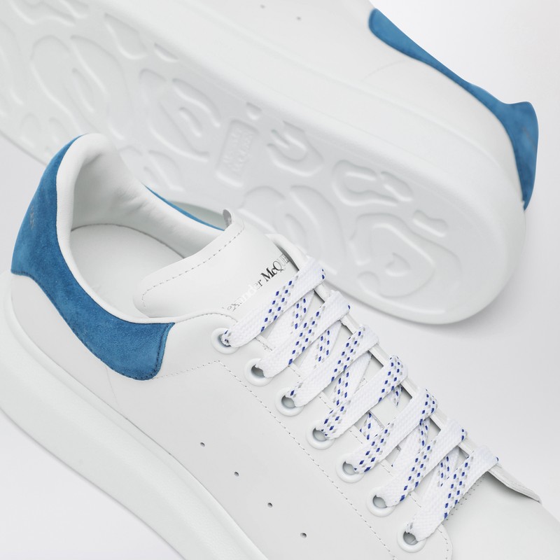 Alexander Mcqueen Oversized Leather Sneakers Detail Contrasting In Gray