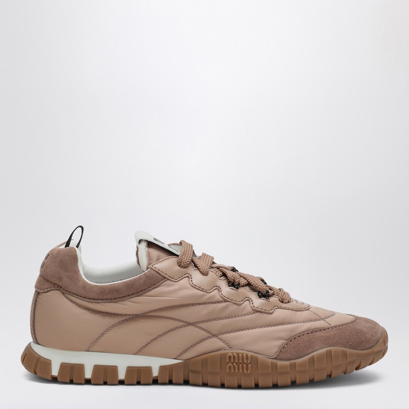 Dark pink Tyre sneakers in Re-Nylon and suede