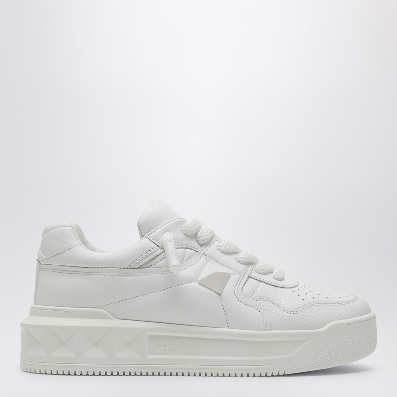 One Stud XL white leather trainer
