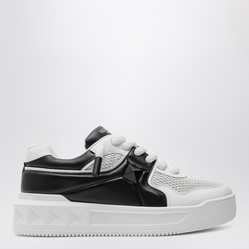 Low-Top One Stud white/black mesh and nappa trainer