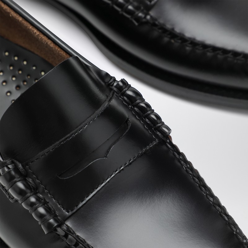 Sebago Black Pull-on Loafers In Leather Woman In Black