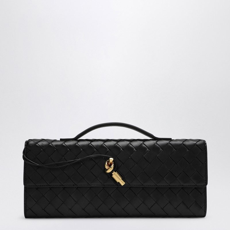 Andiamo clutch with black handle