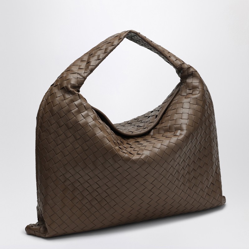 Bottega Veneta Hop Shoulder Bag Large Brown In Purple