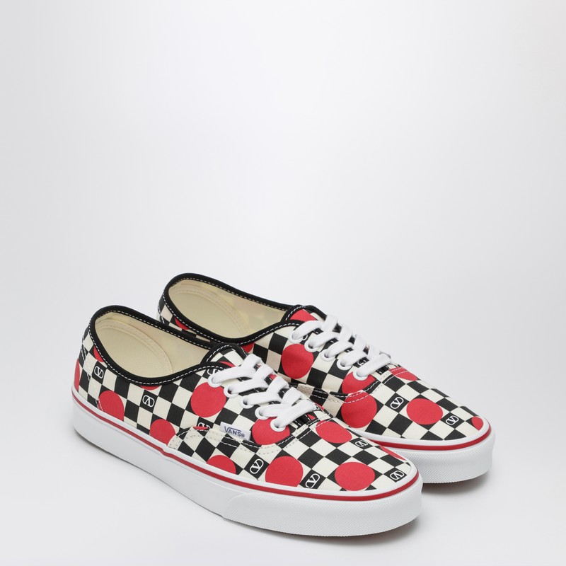 Valentino Garavani X Vans Sneaker Low-top Black/red With Vlogo Checkerboard Print And Polka-dot Detail In Black