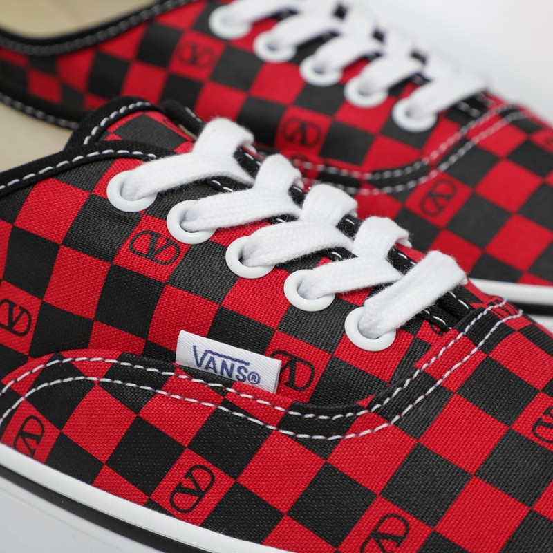Valentino Garavani X Vans Sneaker Low-top Red/black With Vlogo Checkerboard Print In Red