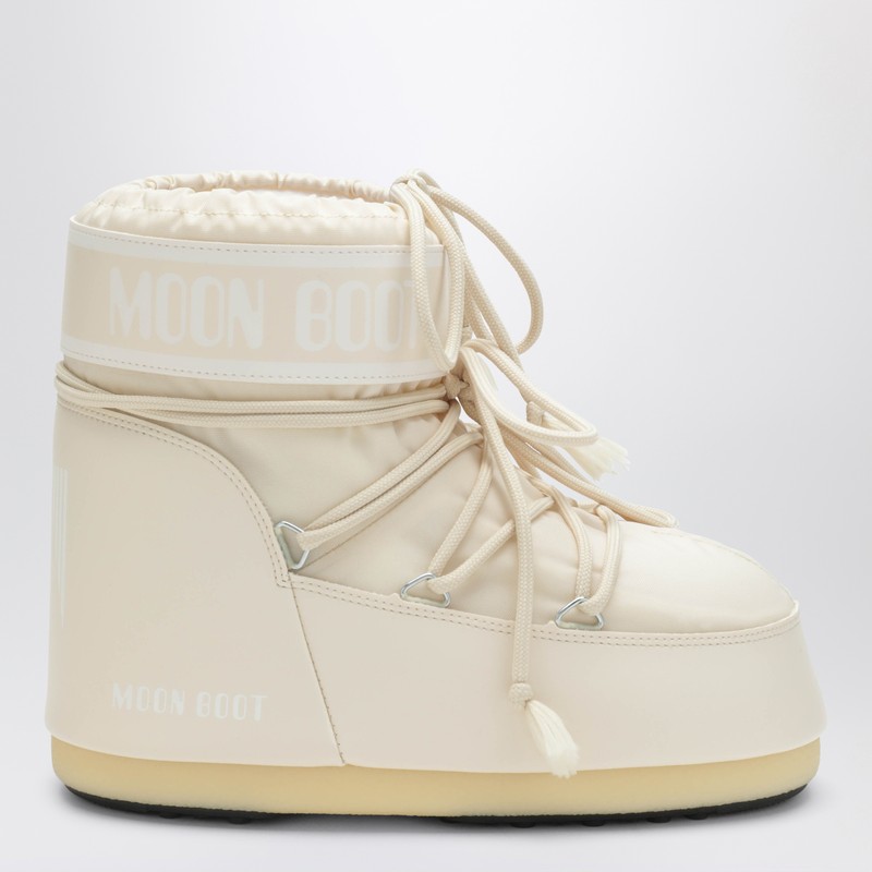 Moon Boot Icon Low Boots In Cream Nylon In White