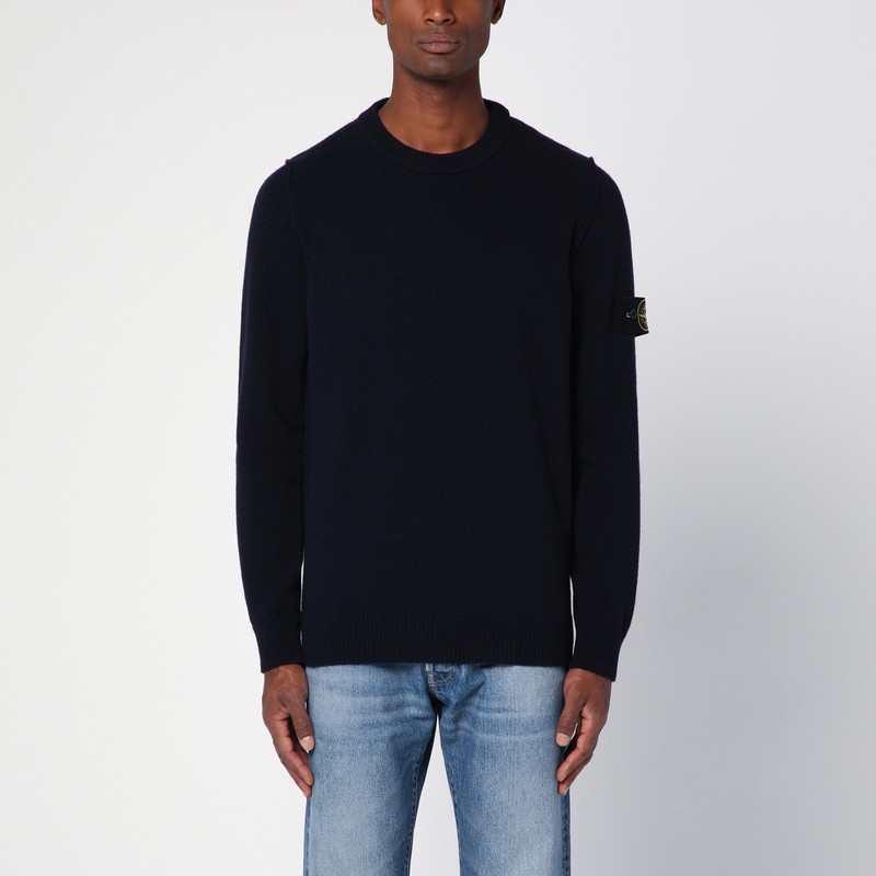 Navy blue crew-neck sweater in wool blend