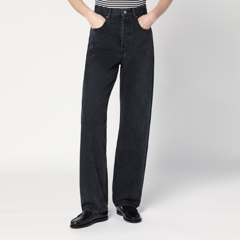 Black Carrot-Fit jeans with a washed effect