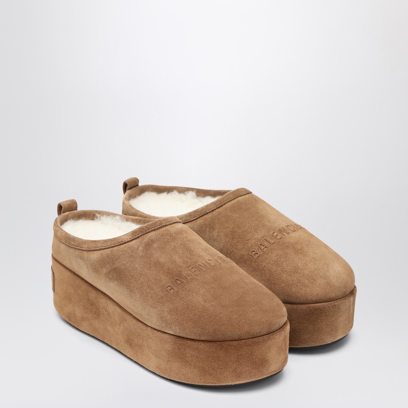 Balenciaga Alaska Soft Brown Platform Clogs In Brown