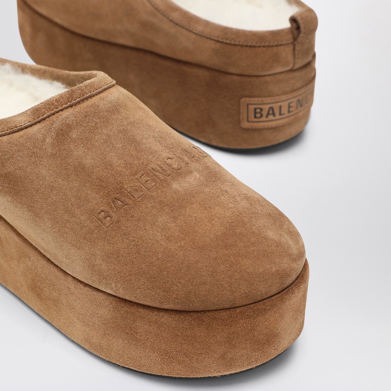 Balenciaga Alaska Soft Brown Platform Clogs In Brown