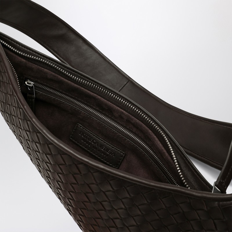 Bottega Veneta Men Sling Veneto Bag Fondant In Black