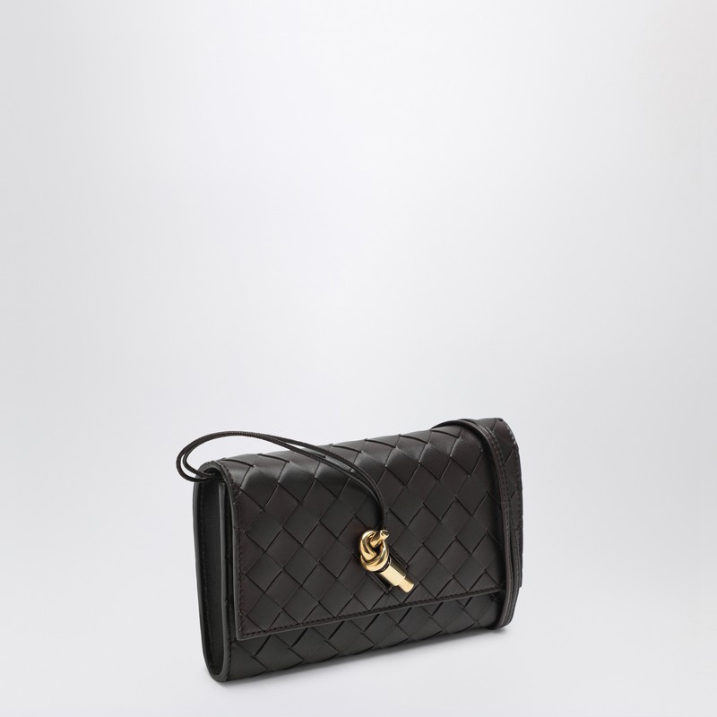 Bottega Veneta Andiamo Clutch In Fondant Colour In Brown
