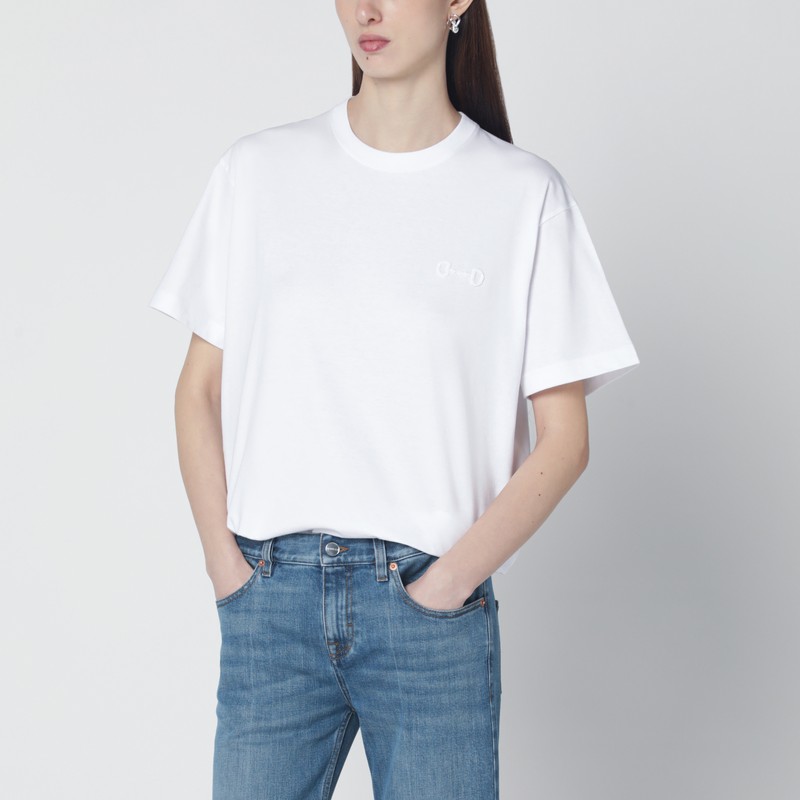 White T-shirt with horsebit embroidery