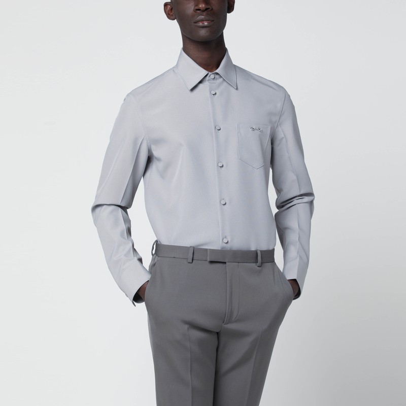Light grey polyester twill shirt with Horsebit detail
