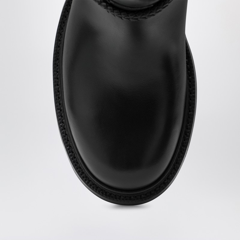 Bottega Veneta Women Black Leather James Ankle Boots In Black