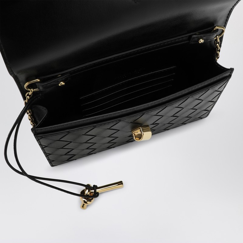 Bottega Veneta Andiamo Wallet With Black Chain In Black