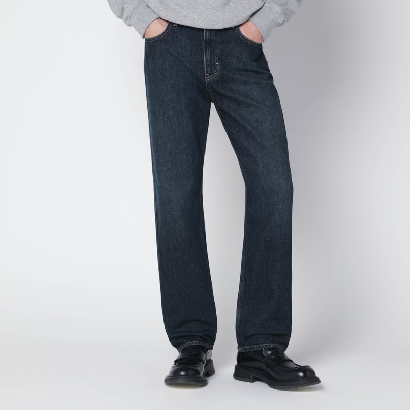 Blue délavé slim-fit jeans