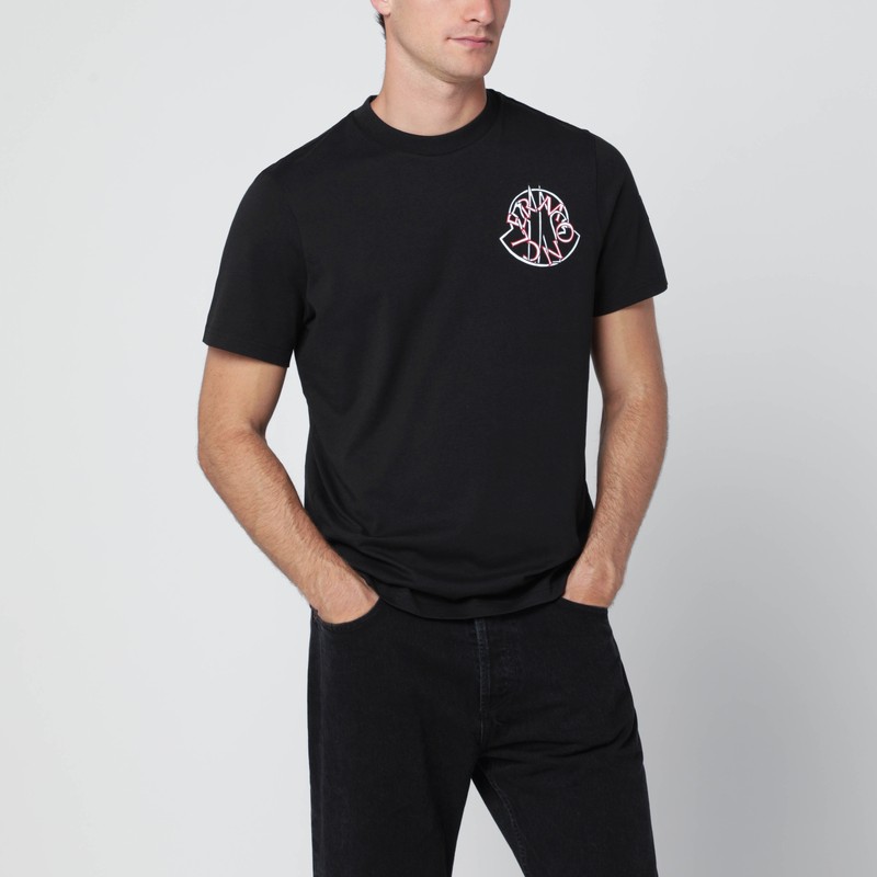 Black crewneck T-shirt with logo print