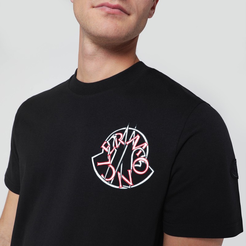 Moncler Black Crewneck T-shirt With Logo Print In Black