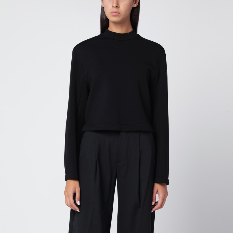 Black sweatshirt with asymmetric hem
