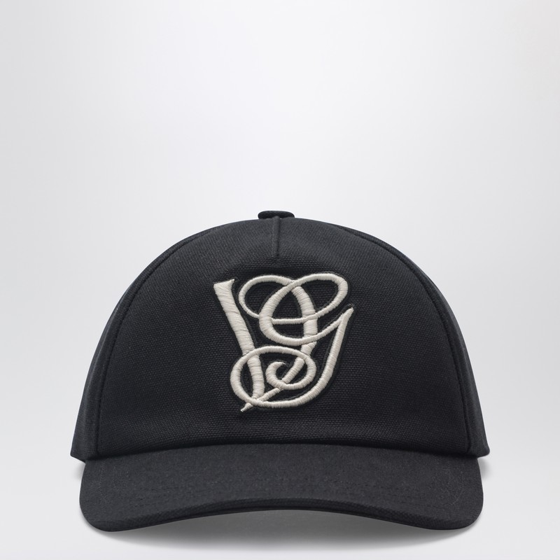 Cotton baseball cap with embroidered detail