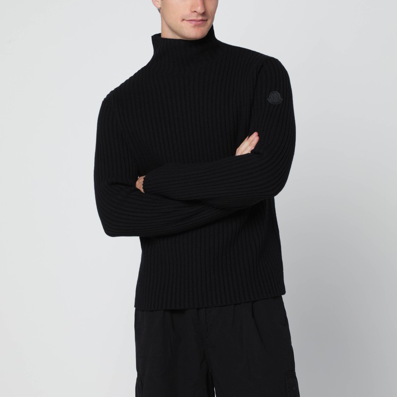 Black wool and cashmere turtleneck sweater