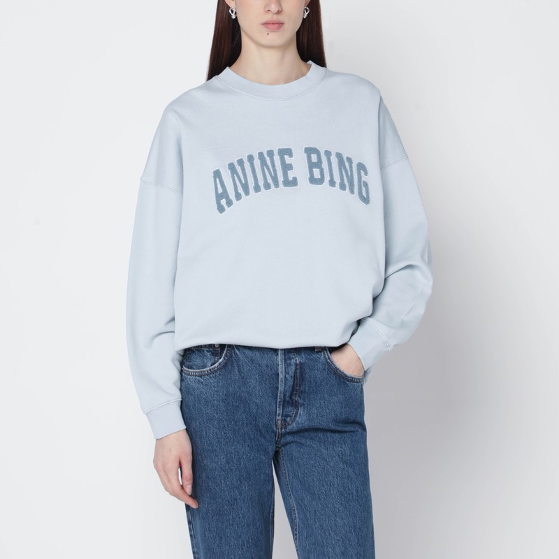 Light blue Miles sweatshirt with logo