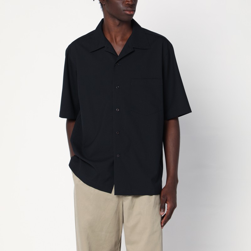 Dark navy blue shirt in wool