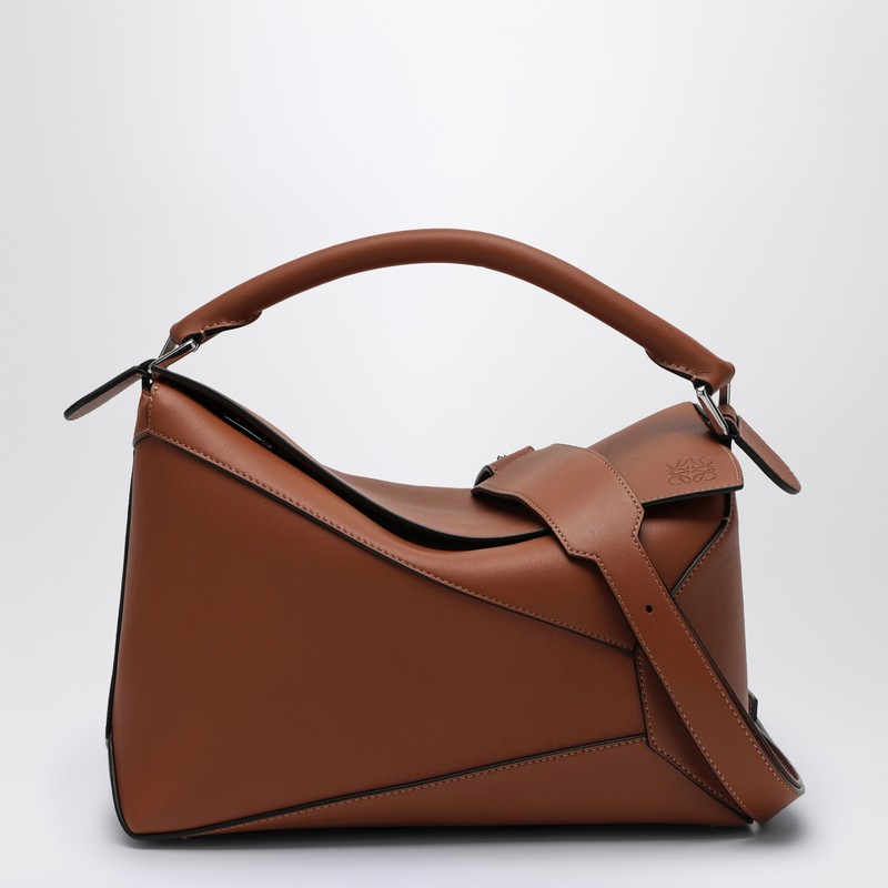 Medium Puzzle bag in brown - Loewe - Modalova
