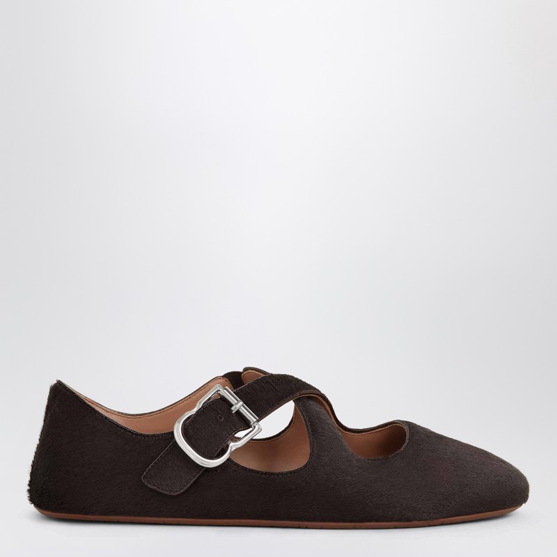 Crossed ballerina in brown pony hair