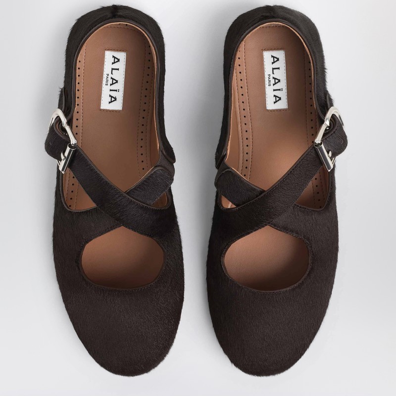 Alaïa Crossed Ballerina In Brown Pony Hair In Brown
