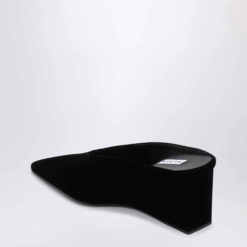 Alaïa 75 Suede Point-toe Wedge Mules In Black